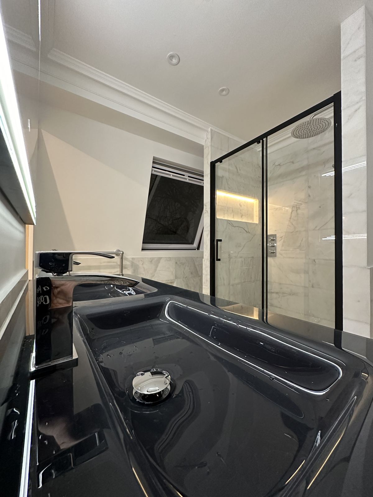 Double basin — material reference