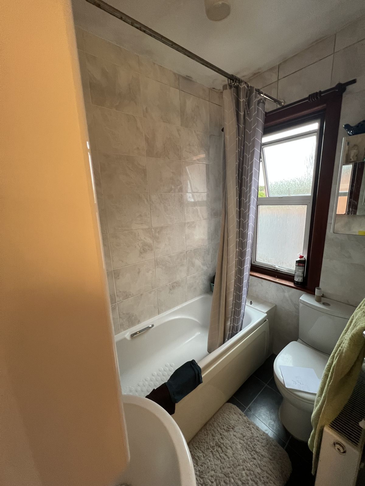 Curtained bath — Bronze and Brass — Bathroom, Maidenhead