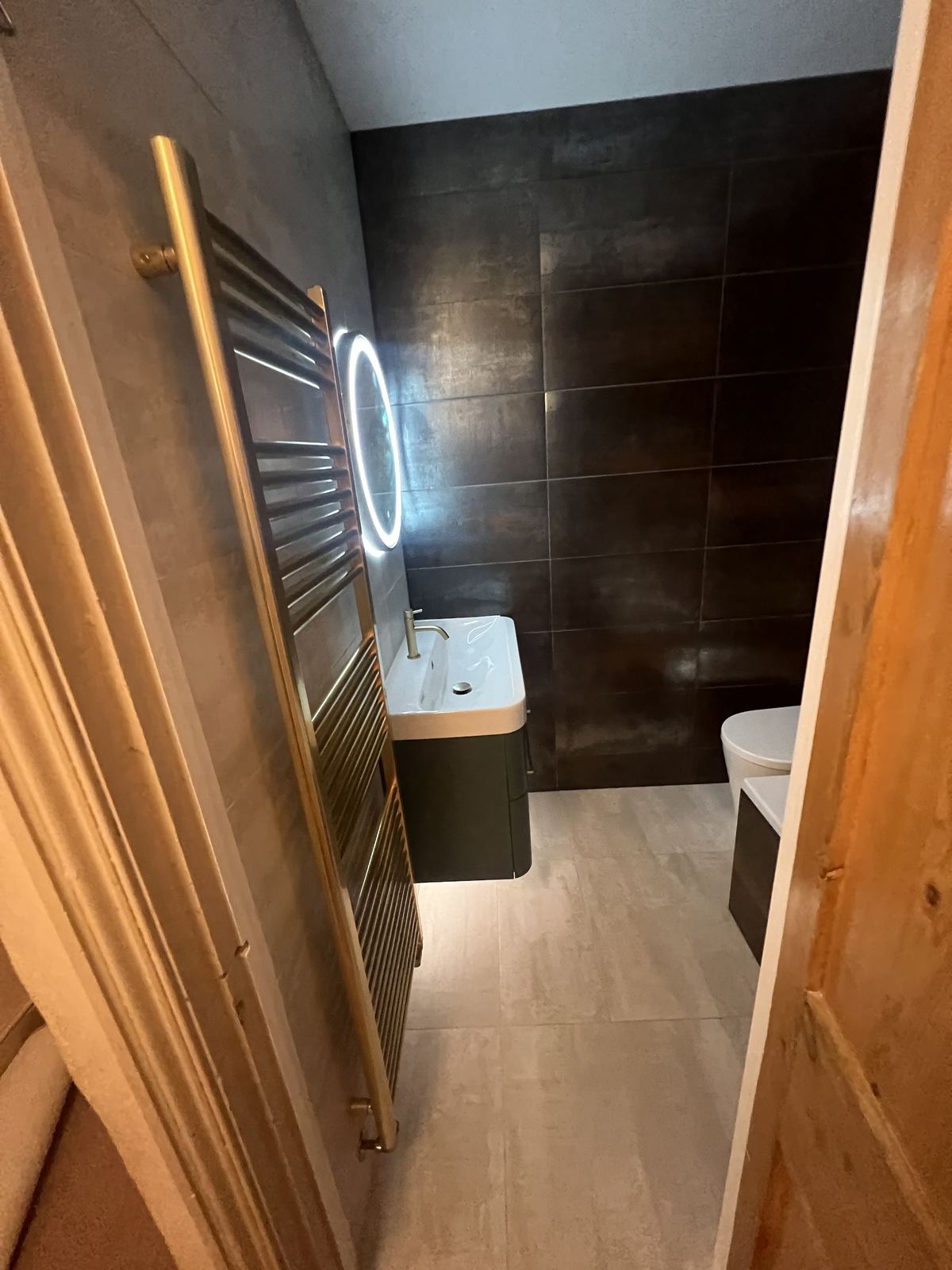 Charcoal vanity