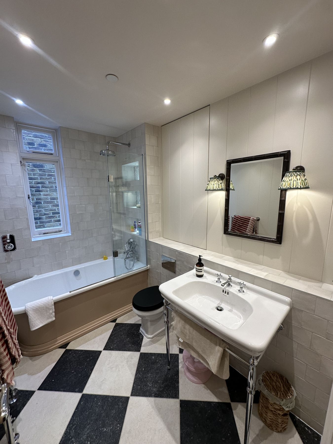Washstand — material reference
