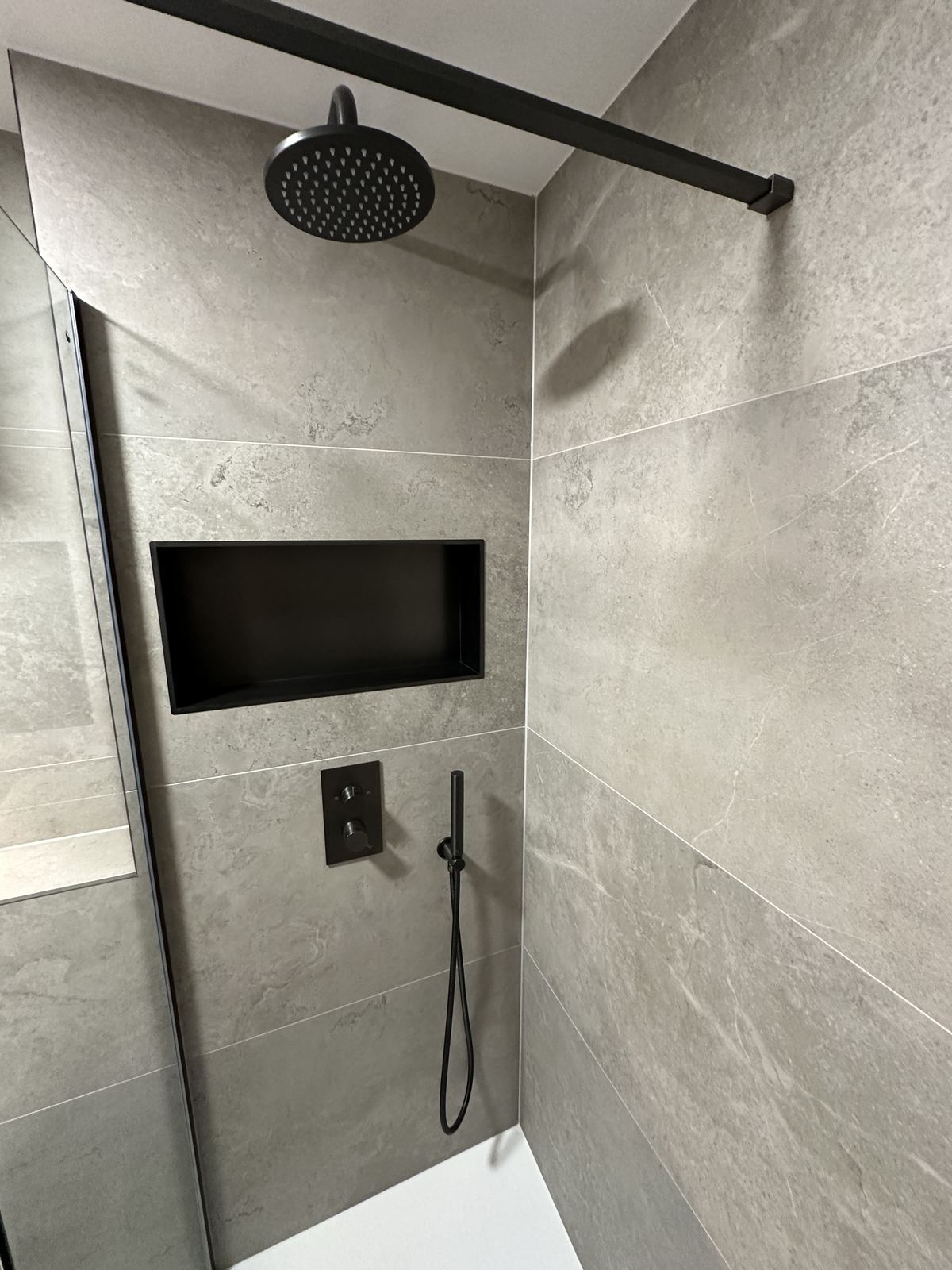 Black shower — material reference
