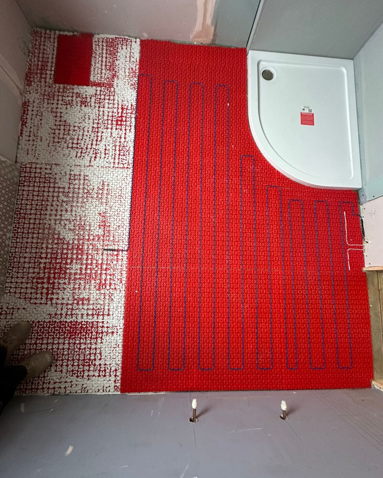 Underfloor heating — Framed in Black — Shower Room, Fulham