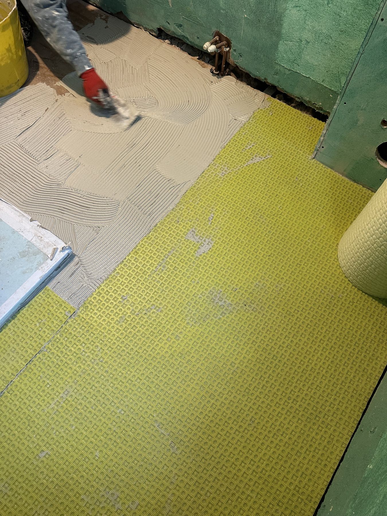 Floor preparation — Quiet Marble, Clear Glass — Bathroom, Bloomsbury