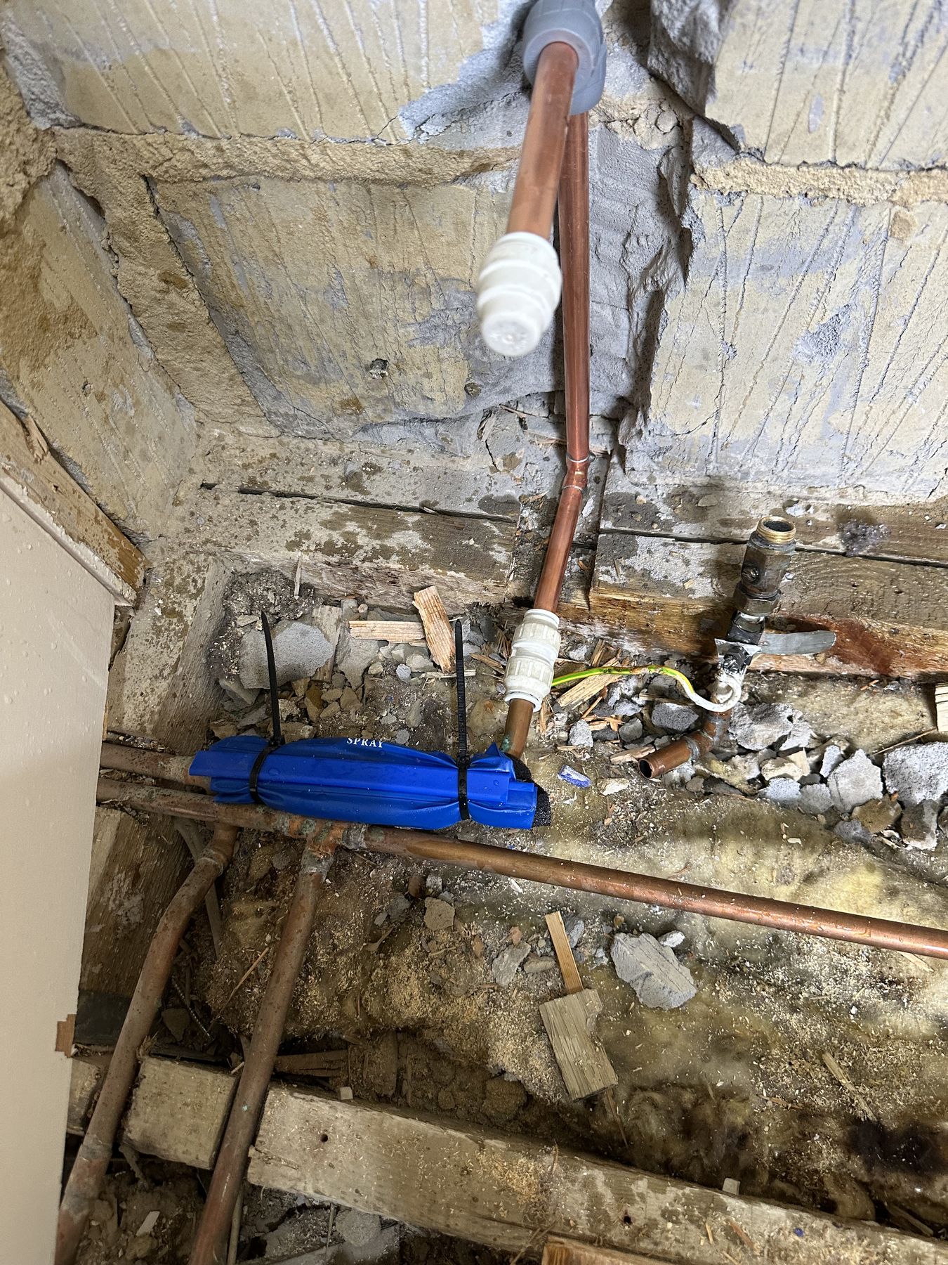 Strip-out — Warm Stone, Black Lines — Shower Room, Putney